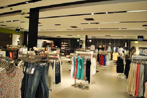 渑池商场里的店面怎么装修?